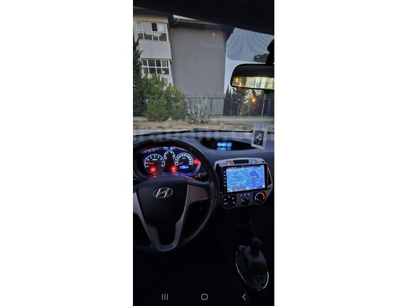 Hyundai i20 Temiz Aile Aracı