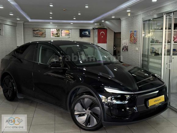 KIRBAŞLAR'DAN TESLA Y PREMİUM JUNİPER 2025 MOD 11.000 KM HATASIZ