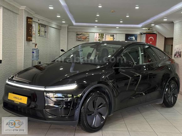KIRBAŞLAR'DAN TESLA Y PREMİUM JUNİPER 2025 MOD 11.000 KM HATASIZ