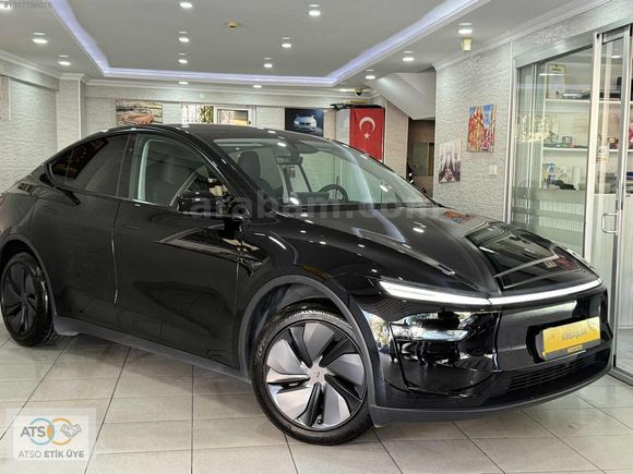 KIRBAŞLAR'DAN TESLA Y PREMİUM JUNİPER 2025 MOD 11.000 KM HATASIZ