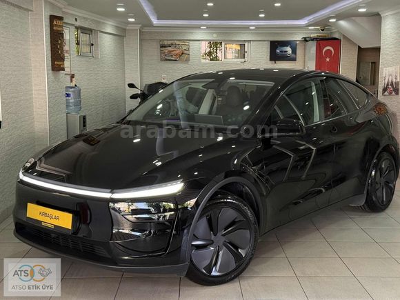 KIRBAŞLAR'DAN TESLA Y PREMİUM JUNİPER 2025 MOD 11.000 KM HATASIZ
