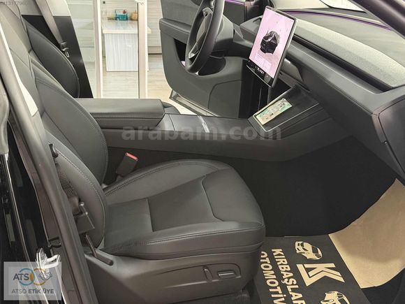 KIRBAŞLAR'DAN TESLA Y PREMİUM JUNİPER 2025 MOD 11.000 KM HATASIZ