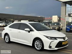 HATASIZ 2022 MODEL TOYOTA COROLLA 1.5 DREAM MULTİDRİVE S