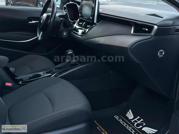 HATASIZ 2022 MODEL TOYOTA COROLLA 1.5 DREAM MULTİDRİVE S