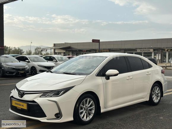 HATASIZ 2022 MODEL TOYOTA COROLLA 1.5 DREAM MULTİDRİVE S