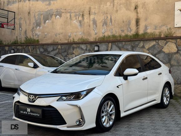 2021 TOYOTA COROLLA 1.5 DREAM OTOMATİK/74.000 KM'DE