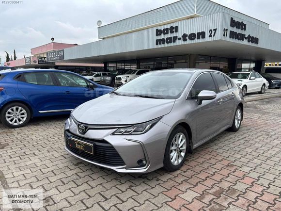2021 model hasarsız,tramersiz otomatik 1.5 deram paket