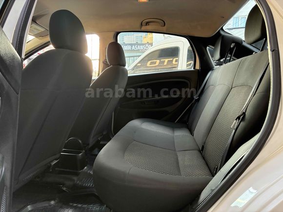 Orjinal Linea 1.3Mjet 95Bg 2018 Çıkışlı