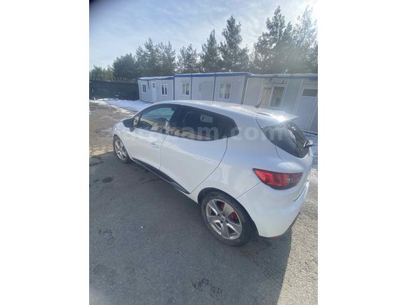 Memurdan Acil Satılık  Renault Clio 1.2 Icon 2014 Model Kahramanmaraş 134.000 km Beyaz