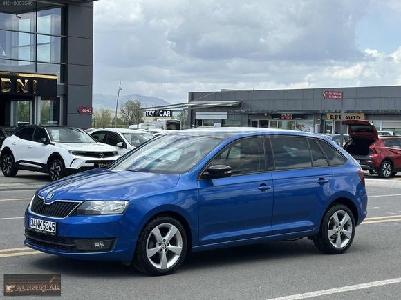 MASRAFSIZ - 2016 MODEL SKODA RAPİD 1.4 TDİ GREENTEC -CAM TAVANLI