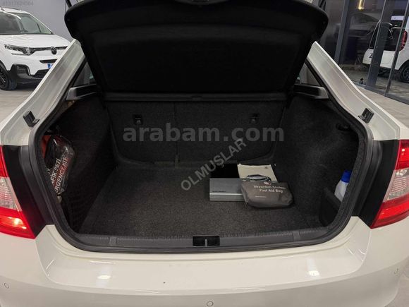 SKODA RAPİT1.4 TDI Green Tec Style