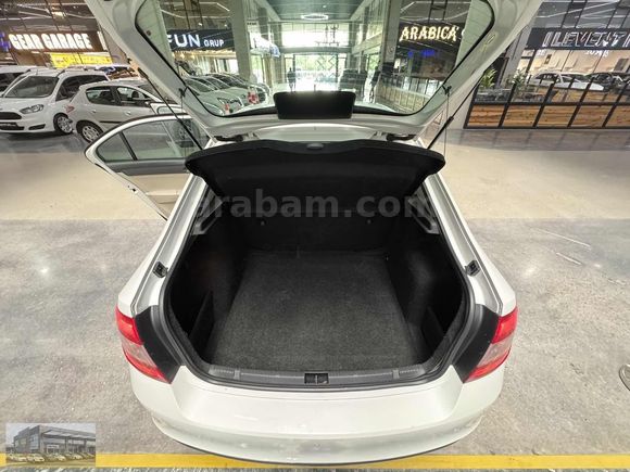 2016'SKODA RAPİD DİZEL OTOMATİK SEDAN HATASIZ BAKIMLI