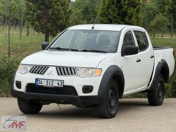 2012 MODEL MITSUBİSHİ L200 267 BİN KM DE 4X4 MANUEL