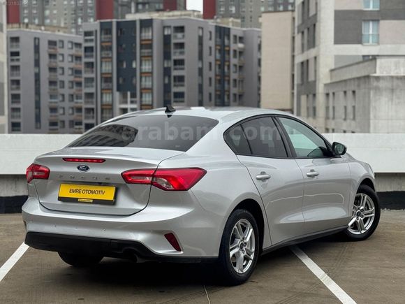 EMRE OTOMOTİV'den 2020 MODEL HATASIZ BOYASIZZ DÜŞÜKKM FORD FOCUS