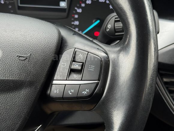 EMRE OTOMOTİV'den 2020 MODEL HATASIZ BOYASIZZ DÜŞÜKKM FORD FOCUS