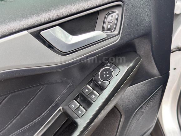EMRE OTOMOTİV'den 2020 MODEL HATASIZ BOYASIZZ DÜŞÜKKM FORD FOCUS