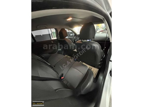 HATASIZ RENAULT MEGANE 1.5 BLUE DCI OTOMATİK DONANIMLI ARAÇ