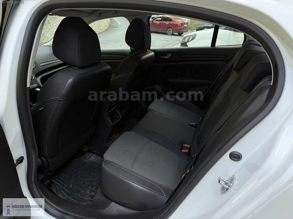 RENAULT MEGANE 1.5 BLUEDCİ JOY OTOMATİK
