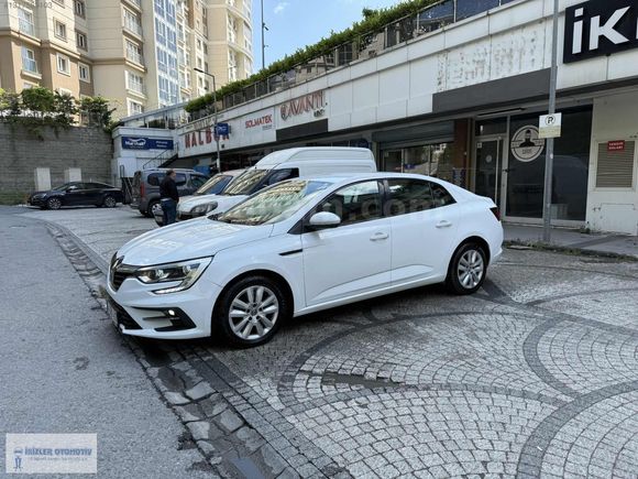 RENAULT MEGANE 1.5 BLUEDCİ JOY OTOMATİK
