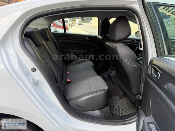 RENAULT MEGANE 1.5 BLUEDCİ JOY OTOMATİK