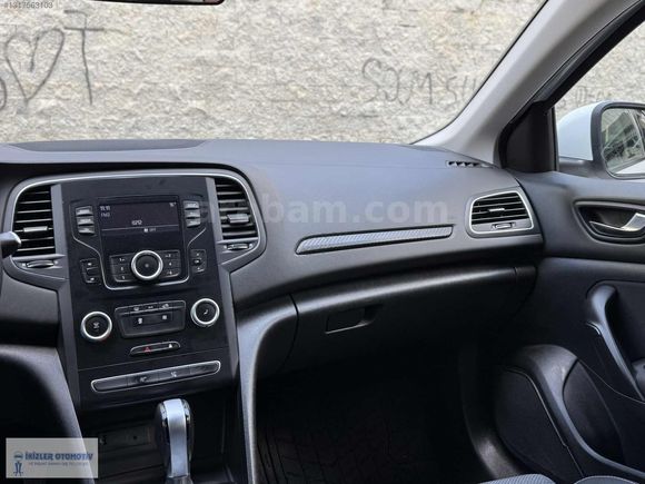 RENAULT MEGANE 1.5 BLUEDCİ JOY OTOMATİK