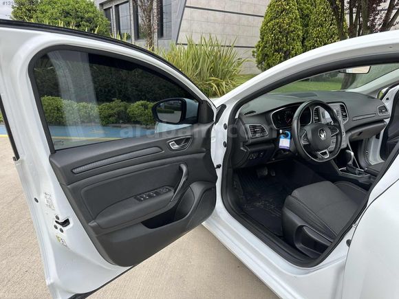 BERKE AUTO'DAN 2021 1.5 MEGANE DİZEL JOY OTOMATİK 120BİN KM