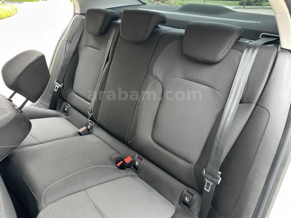 BERKE AUTO'DAN 2021 1.5 MEGANE DİZEL JOY OTOMATİK 120BİN KM