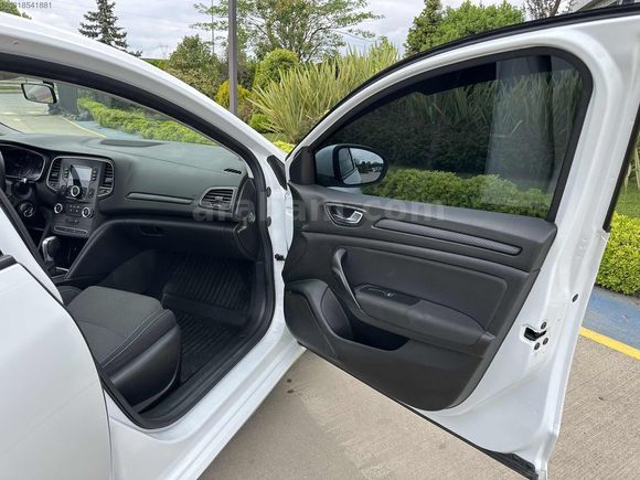 BERKE AUTO'DAN 2021 1.5 MEGANE DİZEL JOY OTOMATİK 120BİN KM