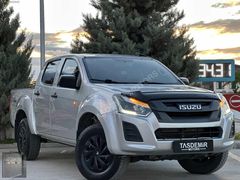 TAŞDEMİR MOTORS'DAN 4*4 ISUZU D-MAXX