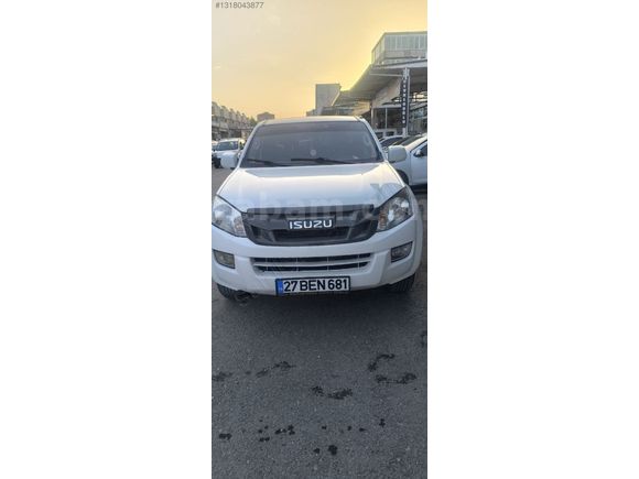 4x4 ızızu dmax