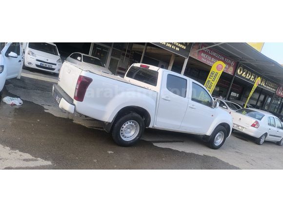 4x4 ızızu dmax
