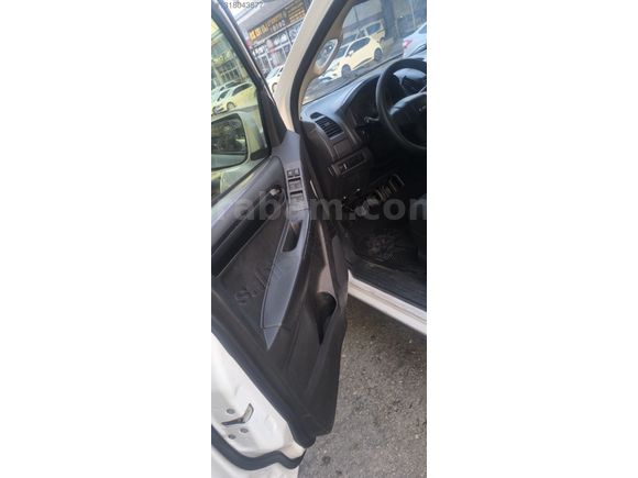 4x4 ızızu dmax