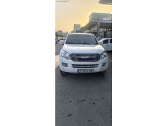4x4 ızızu dmax