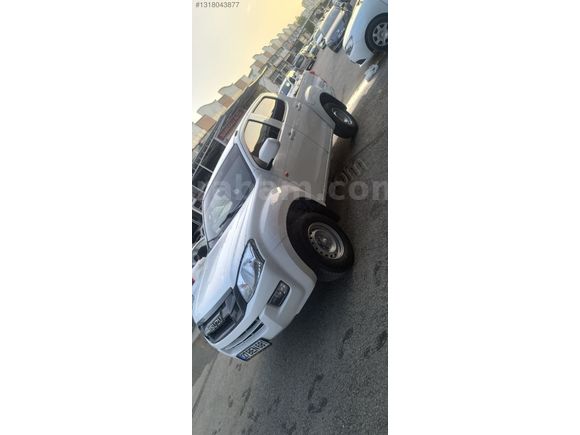 4x4 ızızu dmax
