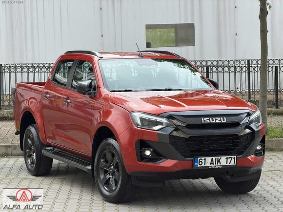 ALFA AUTO'DAN 2025 ÇIKIŞ HATASIZ V-CROSS 45 KM LANSMAN RENK