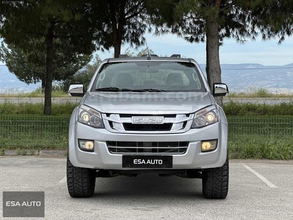 ESA AUTODAN 4x4 V-CROSS OTOMATİK BAKIMLI PİCKUP