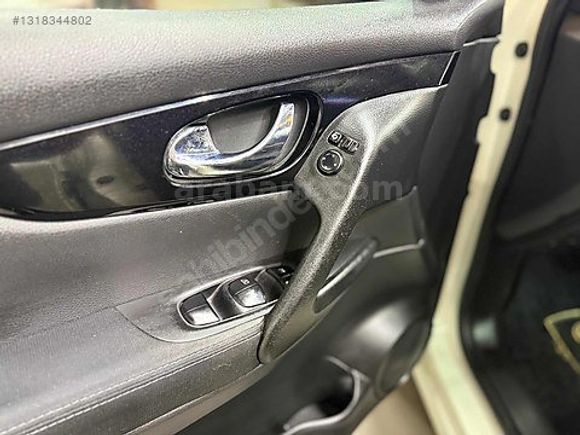 DİYAR MOTORS DAN 2015 CAM TAVAN NİSSAN QASHQAİ DÜŞÜK KM