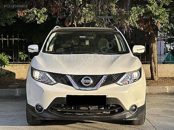 DİYAR MOTORS DAN 2015 CAM TAVAN NİSSAN QASHQAİ DÜŞÜK KM