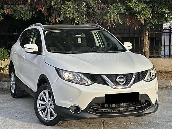 DİYAR MOTORS DAN 2015 CAM TAVAN NİSSAN QASHQAİ DÜŞÜK KM