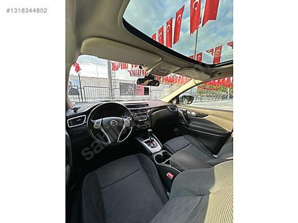 DİYAR MOTORS DAN 2015 CAM TAVAN NİSSAN QASHQAİ DÜŞÜK KM