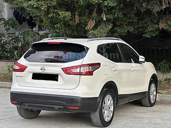 DİYAR MOTORS DAN 2015 CAM TAVAN NİSSAN QASHQAİ DÜŞÜK KM