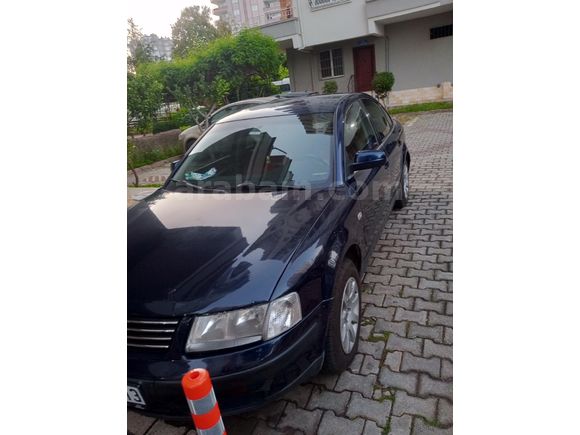 Sahibinden Volkswagen Passat 1.8 Highline 2000 Model