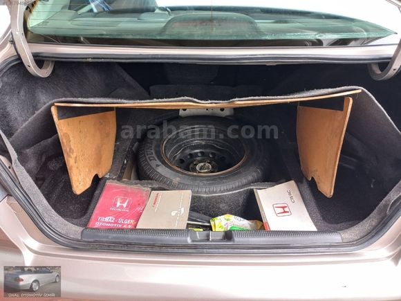 ÜNAL OTOMOTİVDEN 2001 HONDA CİVİC V-TECH