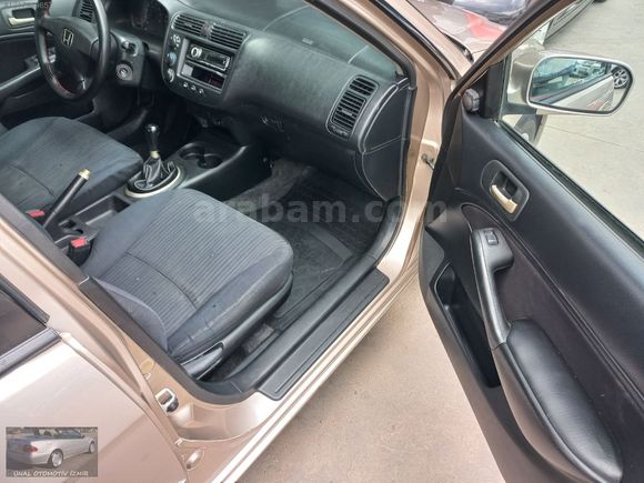ÜNAL OTOMOTİVDEN 2001 HONDA CİVİC V-TECH