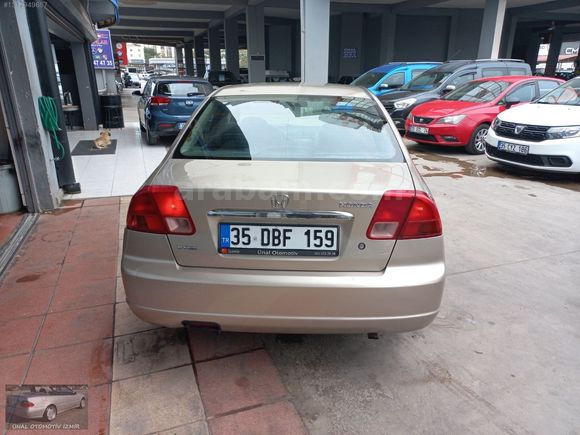 ÜNAL OTOMOTİVDEN 2001 HONDA CİVİC V-TECH