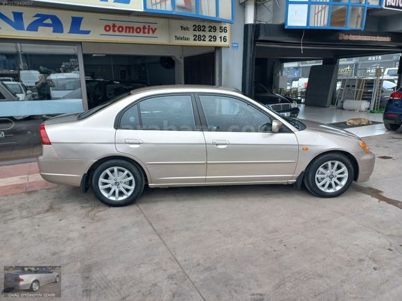 ÜNAL OTOMOTİVDEN 2001 HONDA CİVİC V-TECH