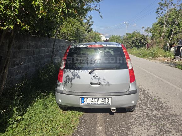 Sahibinden Mitsubishi Colt 1.3 Inform 2005 Model