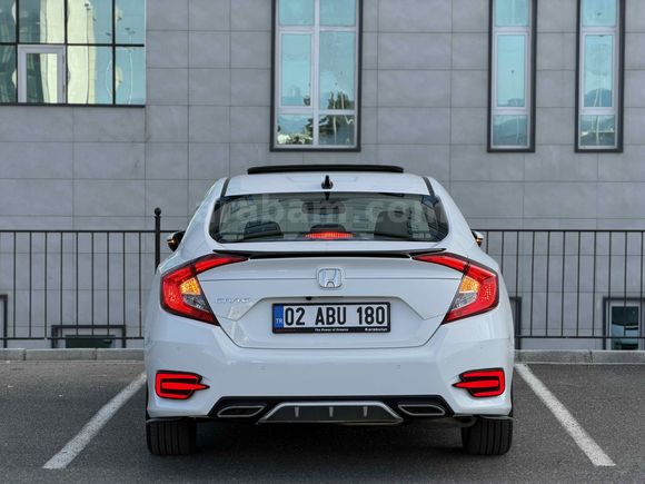 Sahibinden Honda Civic 1.6i VTEC Eco Executive 2021 Model 