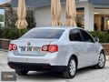 1.6 DÜZ MOTOR OTOMATİK CAM GİBİ JETTA