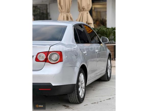 1.6 DÜZ MOTOR OTOMATİK CAM GİBİ JETTA